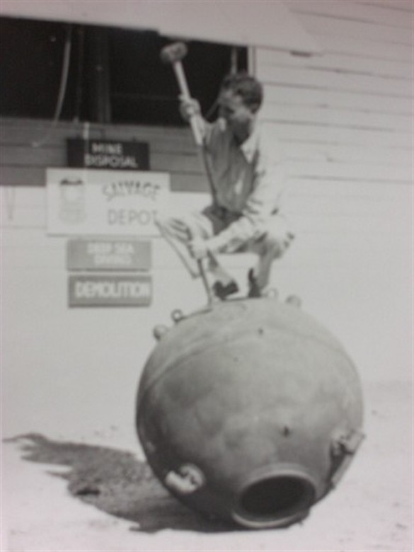 The mine had drifted from the Cape town South africa minefields in 1943, the photograph shows Fred J Rohan on the mine with William F Akin on the left.
My thanks to G. Mason for supplying the additional information